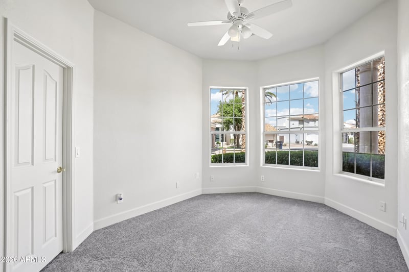 1401 W Sandpiper Dr, Gilbert, AZ 85233