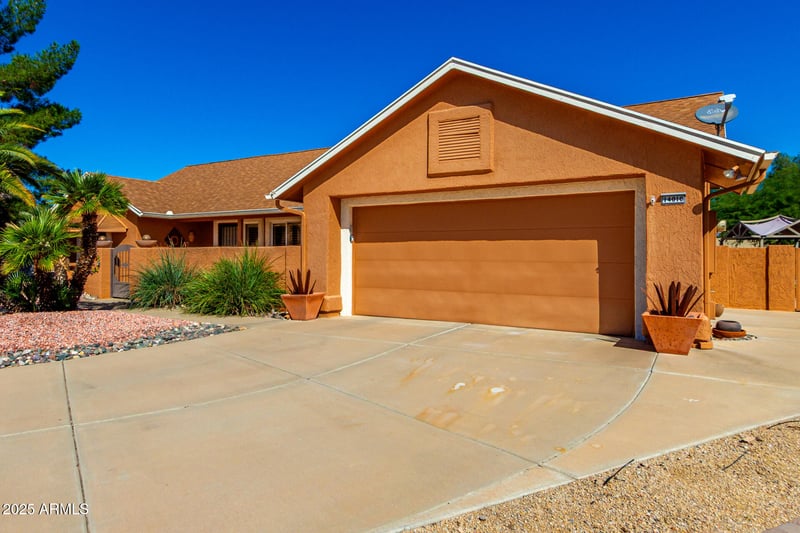 14010 Pavillion Dr, Sun City West, AZ 85375