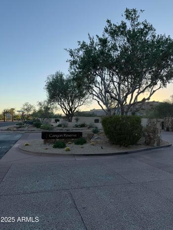 14012 Canyon Dr #20, Phoenix, AZ 85048