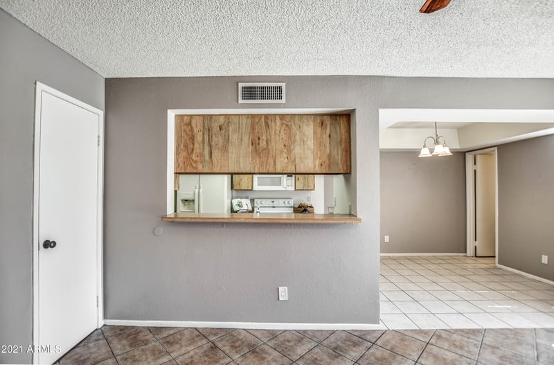14012 N 53rd Dr, Glendale, AZ 85306