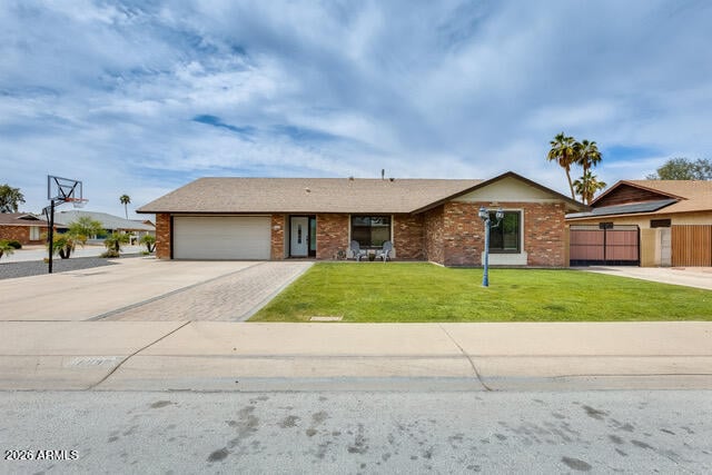 14018 N 44th Dr, Glendale, AZ 85306