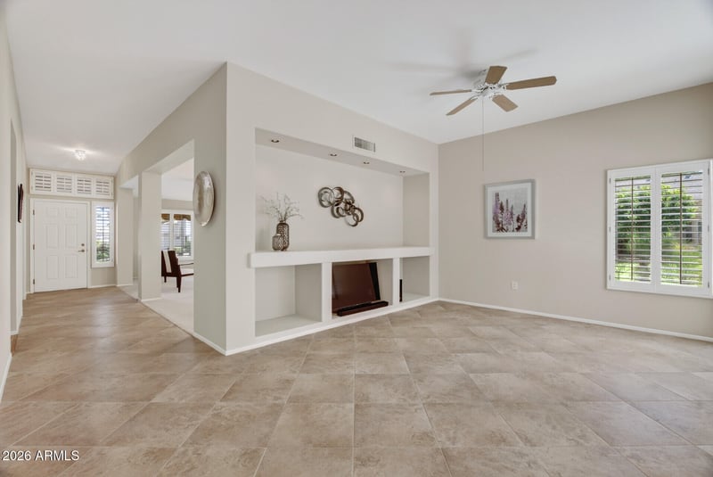 14019 W Yosemite Ct, Sun City West, AZ 85375