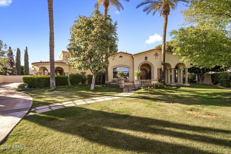 1402 E Colt Rd, Tempe, AZ 85284