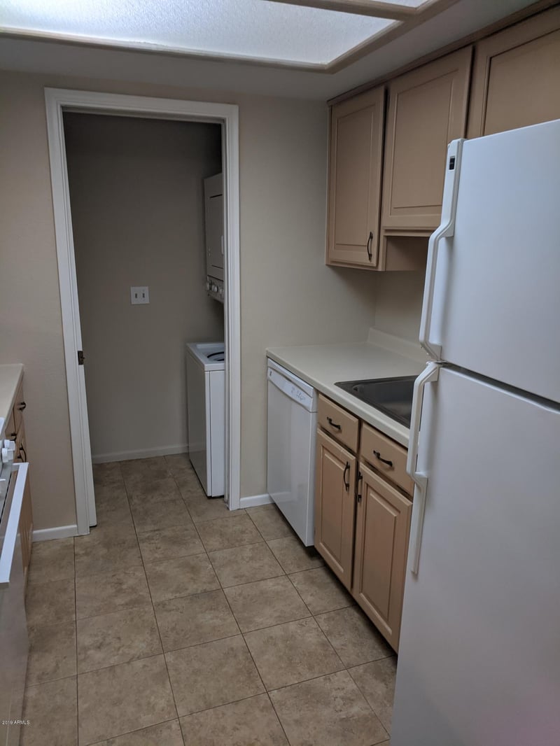 1402 E Guadalupe Rd #203, Tempe, AZ 85283