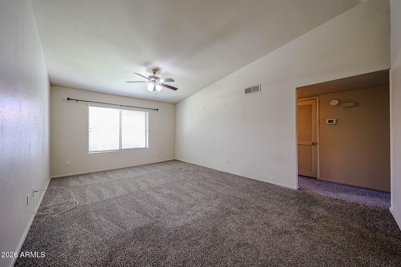 1402 Guadalupe Rd #216, Tempe, AZ 85283