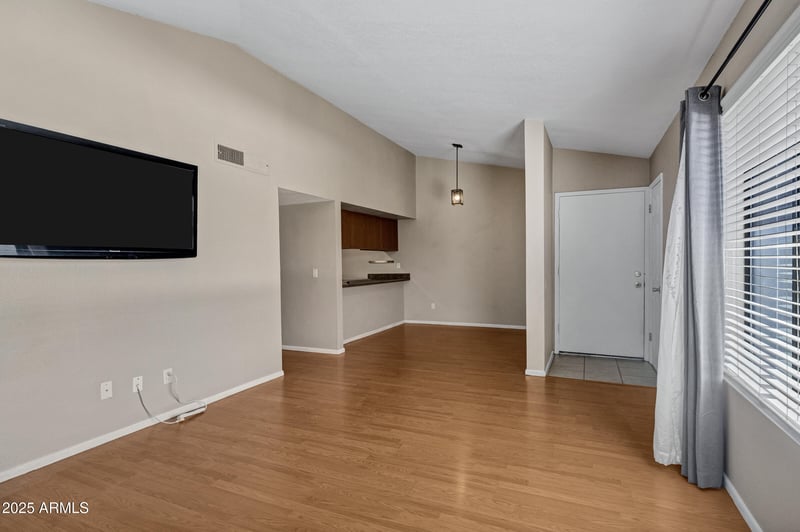 1402 Guadalupe Rd #248, Tempe, AZ 85283