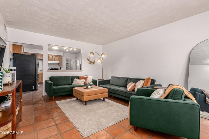 1402 Malapai Dr, Phoenix, AZ 85020