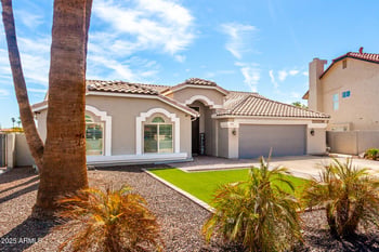 1402 W Emerald Key Ct, Gilbert, AZ 85233