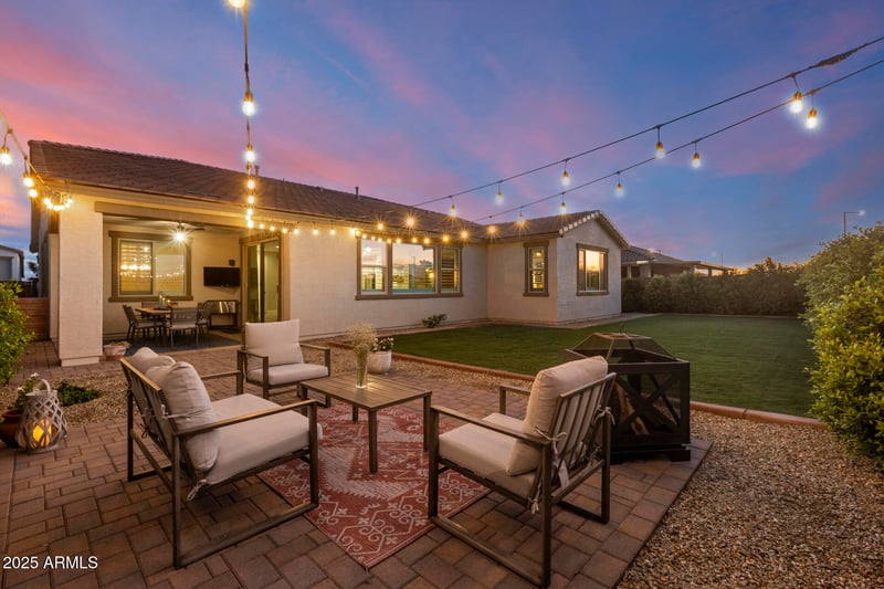14022 Mariposa Grande --, Surprise, AZ 85387