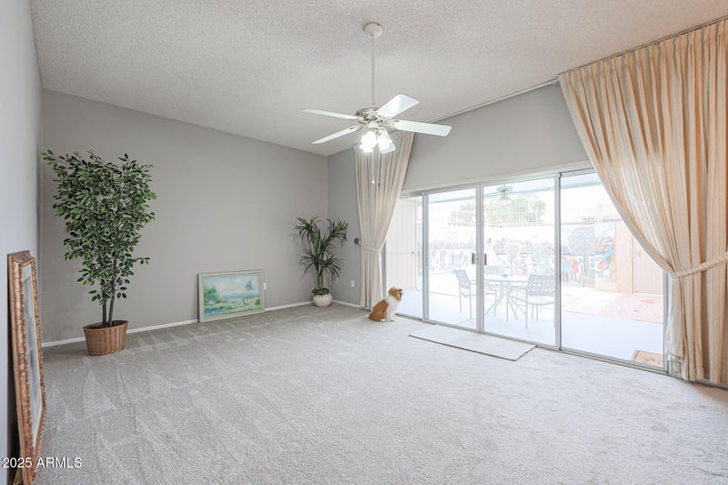 14022 Palm Ridge Dr, Sun City, AZ 85351