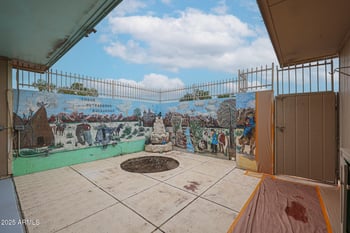 14022 Palm Ridge Dr, Sun City, AZ 85351