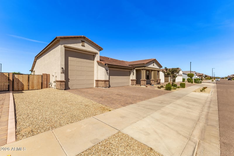 14022 Mariposa Grande --, Surprise, AZ 85387