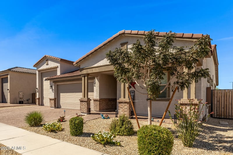 14022 Mariposa Grande --, Surprise, AZ 85387