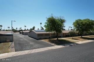 14023 Newcastle Dr, Sun City, AZ 85351