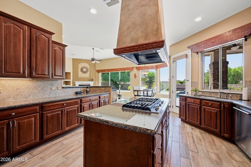 14023 W Litchfield Knoll N, Litchfield Park, AZ 85340