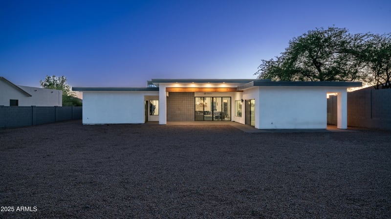 14025 11th Pl, Phoenix, AZ 85022