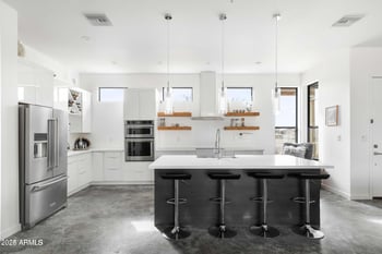 14025 11th Pl, Phoenix, AZ 85022