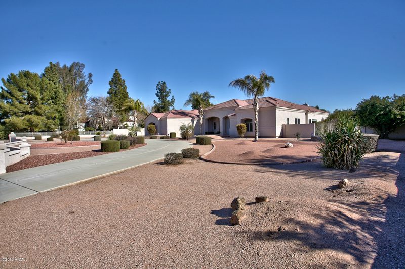 14025 N 64th Dr, Glendale, AZ 85306