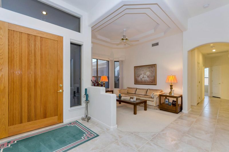 14026 S 9th Pl, Phoenix, AZ 85048