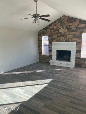 14029 39th Ave, Phoenix, AZ 85053