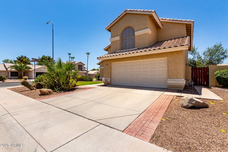 1403 Goldfinch Way, Chandler, AZ 85286