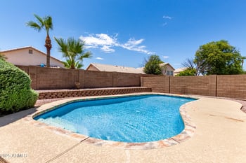1403 Goldfinch Way, Chandler, AZ 85286
