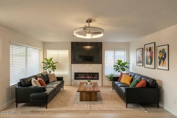 1403 Goldfinch Way, Chandler, AZ 85286