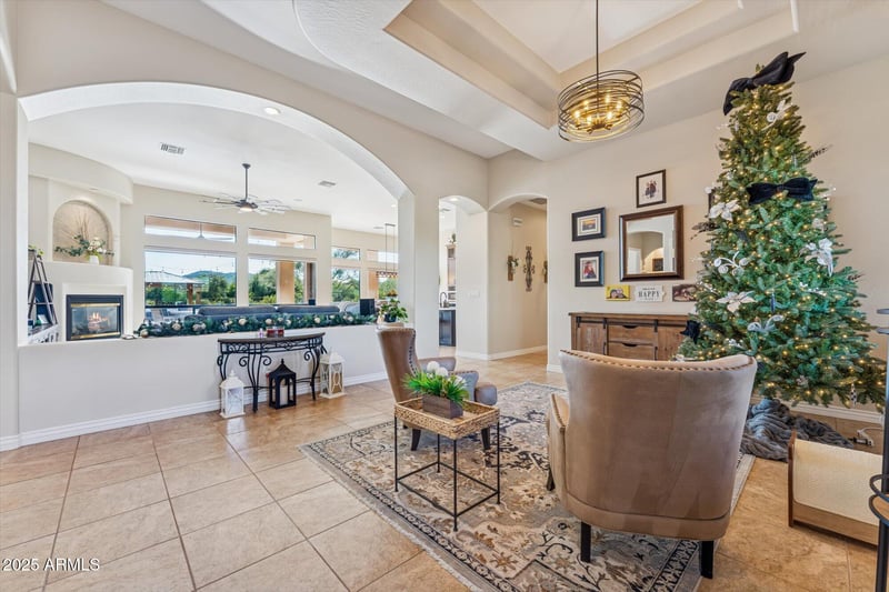 1403 Leisure Ct, Phoenix, AZ 85086