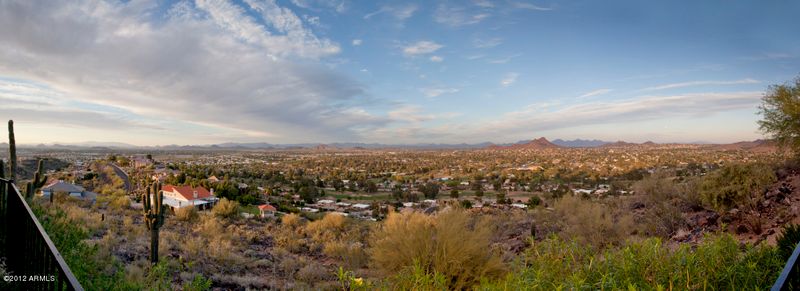 14035 N Moon Mountain Trl, Phoenix, AZ 85023