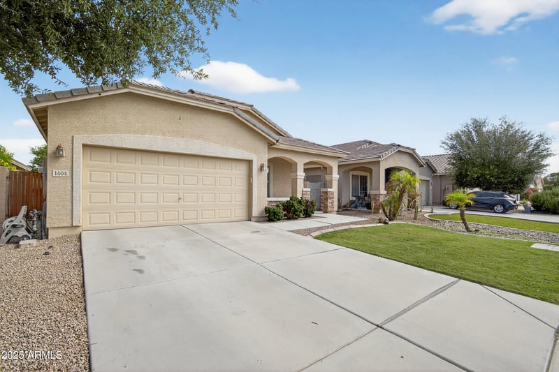 1404 Santa Gertrudis Trl, San Tan Valley, AZ 85143