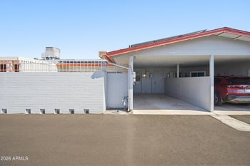 14042 Newcastle Dr, Sun City, AZ 85351