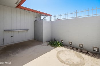 14042 Newcastle Dr, Sun City, AZ 85351