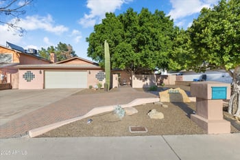 14043 26th Ave, Phoenix, AZ 85023