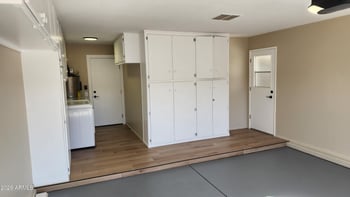 14043 Palm Ridge Dr, Sun City, AZ 85351