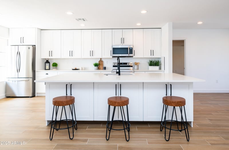 14044 Cameo Dr, Sun City, AZ 85351