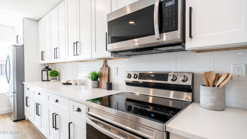 14044 Cameo Dr, Sun City, AZ 85351