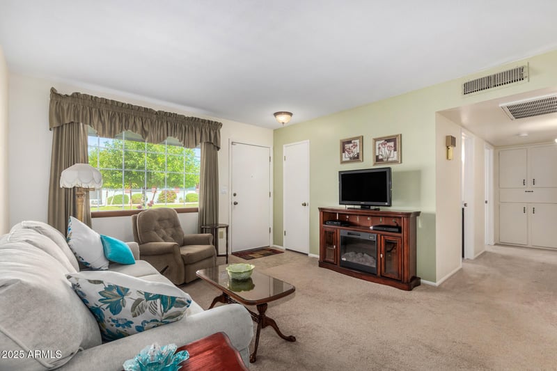 14044 Newcastle Dr, Sun City, AZ 85351