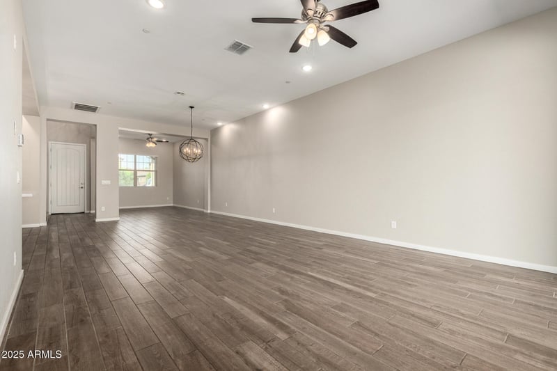 14045 Desert Flower Dr, Goodyear, AZ 85395