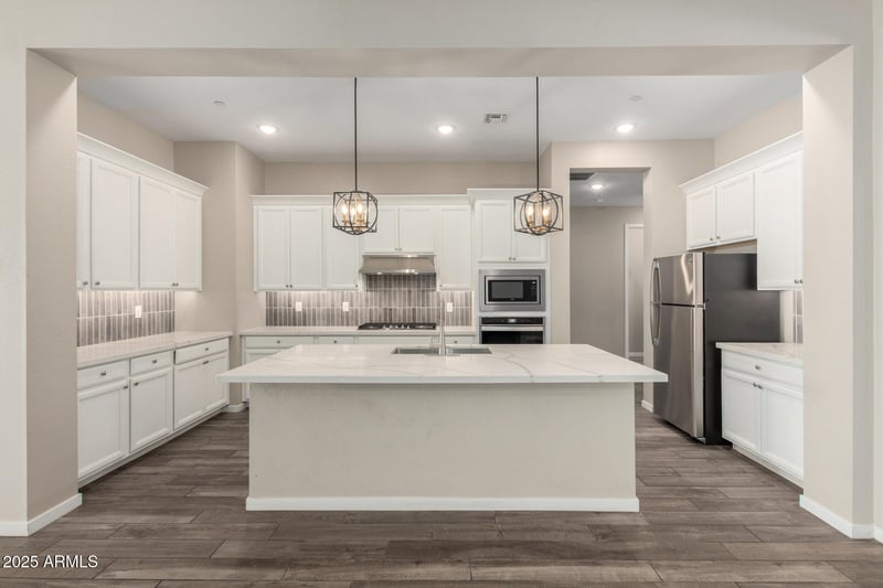 14045 Desert Flower Dr, Goodyear, AZ 85395