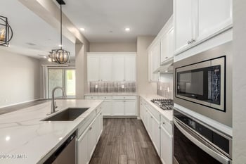 14045 Desert Flower Dr, Goodyear, AZ 85395