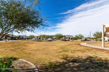 14045 Mariposa Grande --, Surprise, AZ 85387