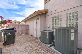 14048 40th St, Phoenix, AZ 85044