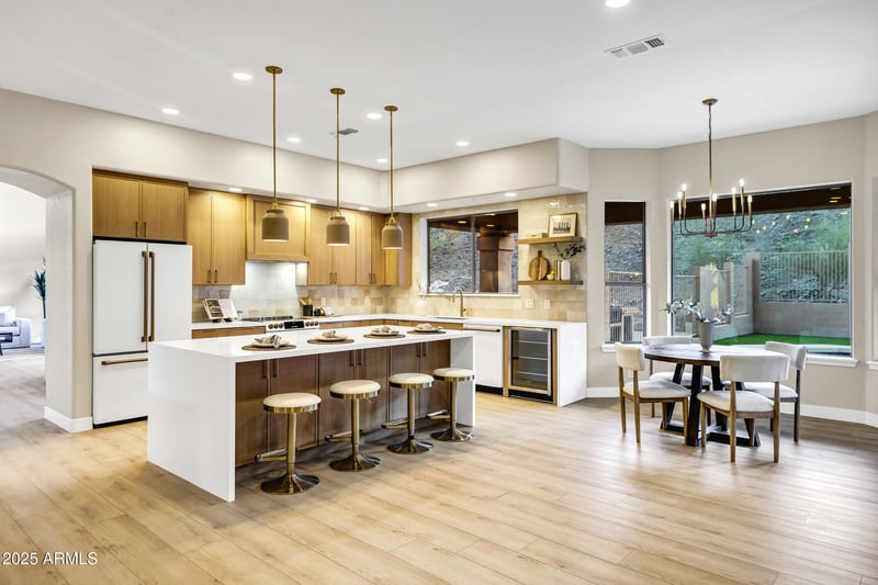 14049 S 8th St, Phoenix, AZ 85048