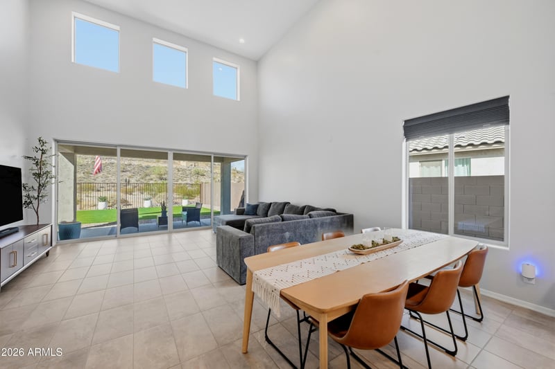 1405 W Flintlock Dr, San Tan Valley, AZ 85144
