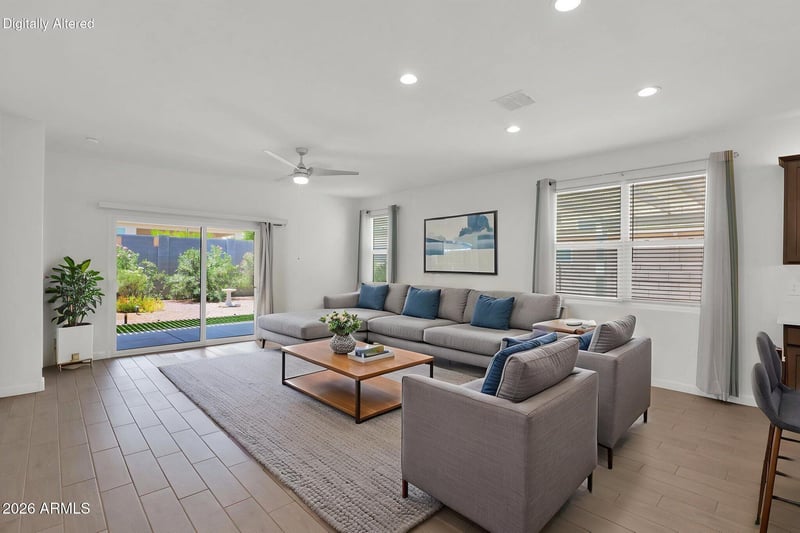 1405 Sussex St, San Tan Valley, AZ 85143