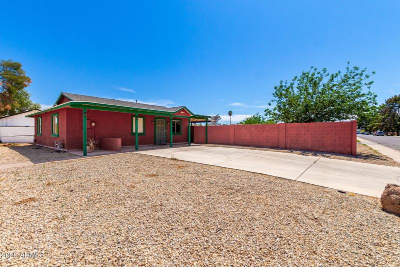 14053 N 49th Ave, Glendale, AZ 85306