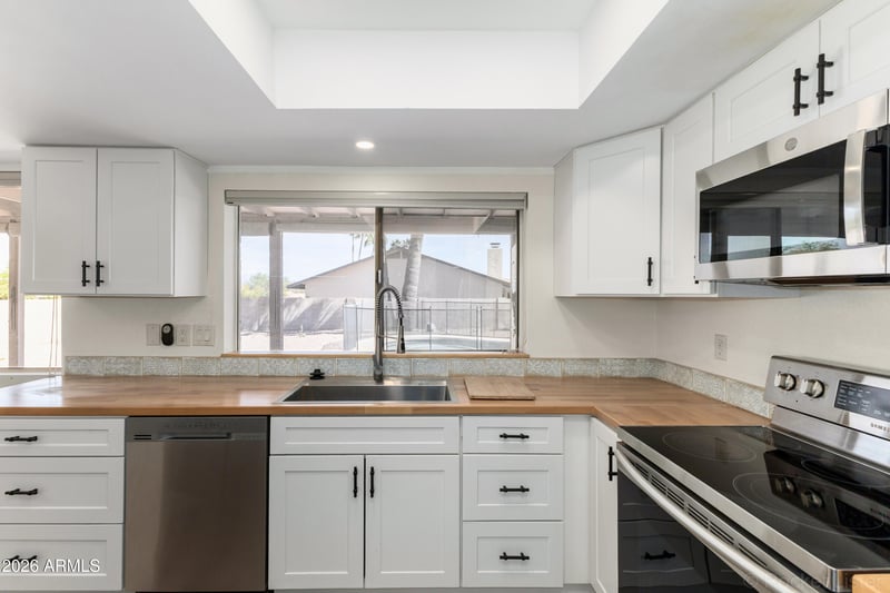 14053 Hampstead Dr, Fountain Hills, AZ 85268