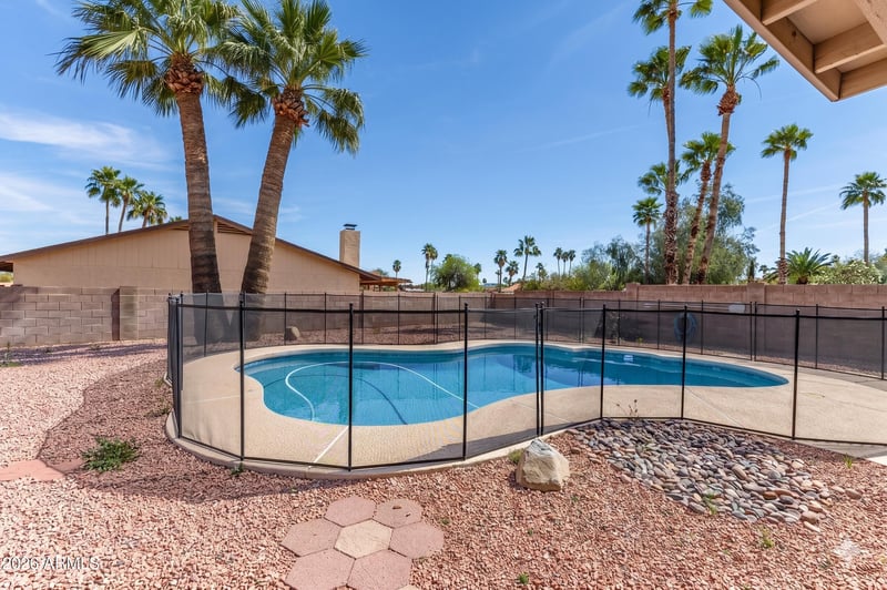 14053 Hampstead Dr, Fountain Hills, AZ 85268