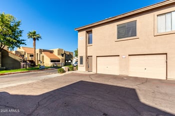 1406 Emerald Ave #102, Mesa, AZ 85202