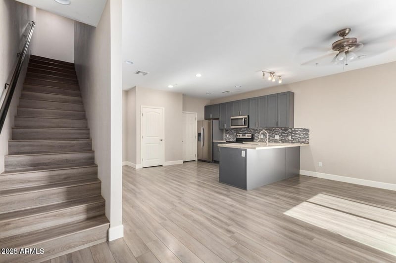 1406 Main St #106, Mesa, AZ 85201